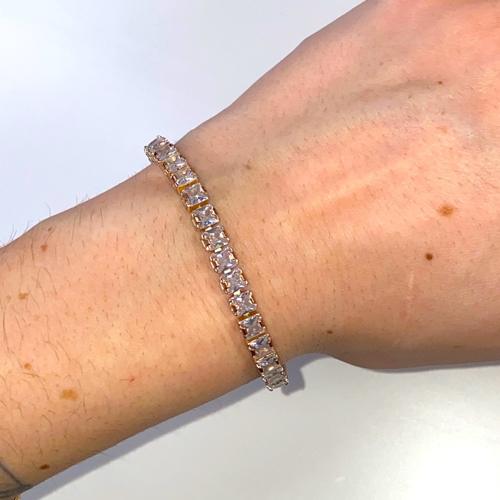 Tennis bracelet - cubic zirconia